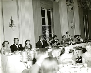 Image description is not available for 1955.120